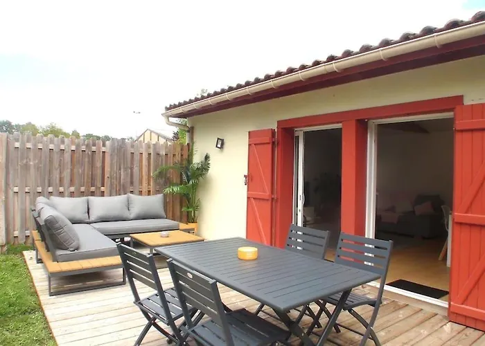 Maison Esprit Des Lois Tatil Evi